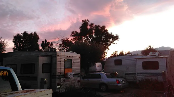 Palm Drive RV & Mobile Home Park Picture 8