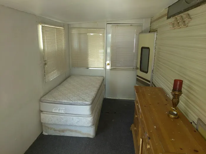 Desert Valley Estates Mobile Home & RV Picture 5