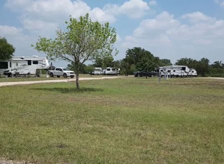 Triple G Mini RV Lots