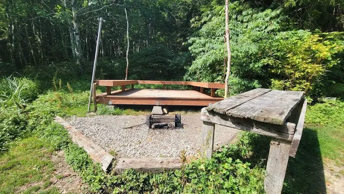 Yahoo Lake Campground Picture 5