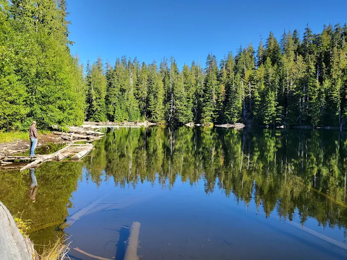 Yahoo Lake Campground Picture 9