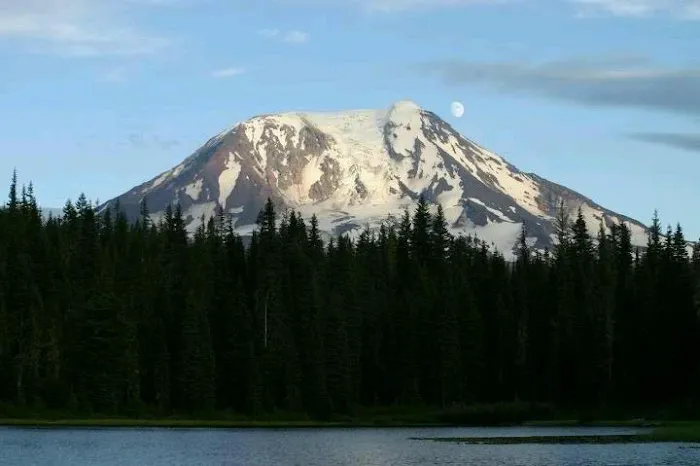 Olallie Lake Campground Picture 1