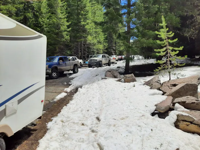 Walupt Lake Campground Picture 1