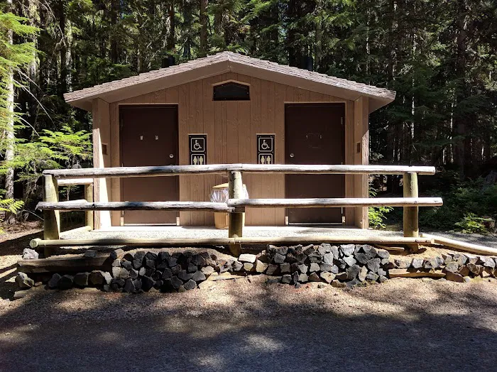 Walupt Lake Campground Picture 10