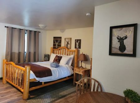 Squaw Rock RV Resort & Campground