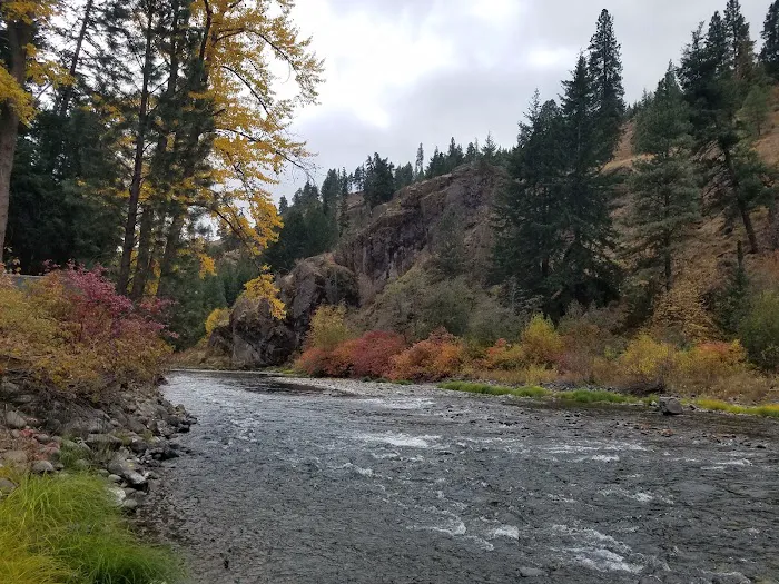 Squaw Rock RV Resort & Campground Picture 10