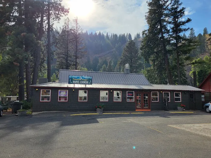 Squaw Rock RV Resort & Campground Picture 2