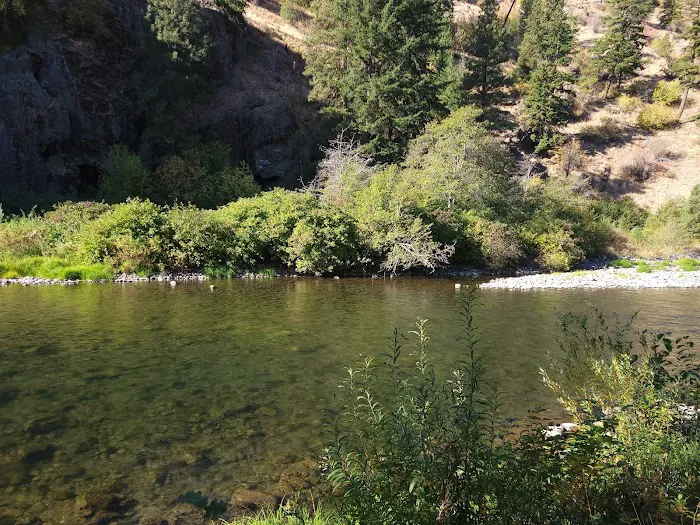 Squaw Rock RV Resort & Campground Picture 3