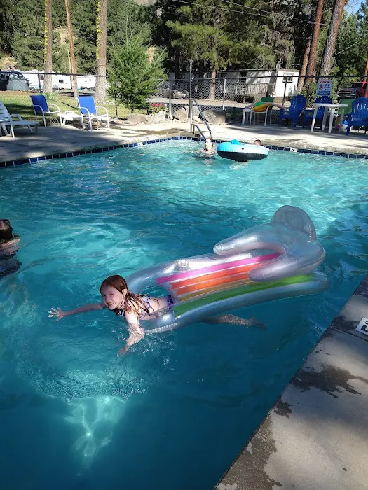 Squaw Rock RV Resort & Campground Picture 8