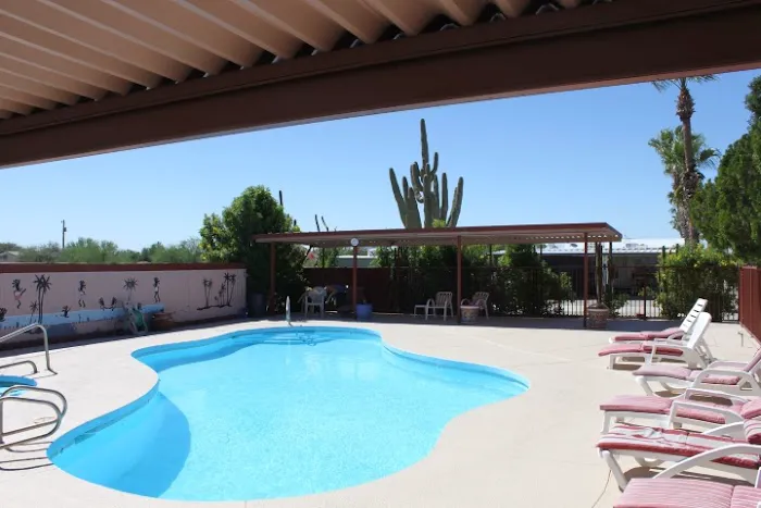 Carefree Manor RV Resort Picture 7