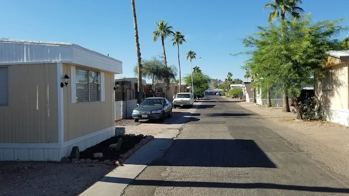 Apache Skies Mobile Home Park Picture 1