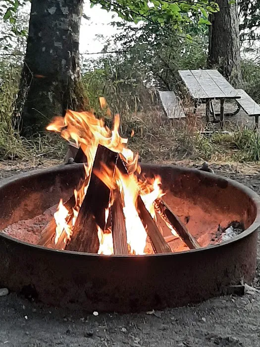 Midway Campground Picture 4