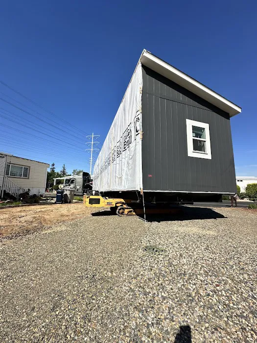 Capital Mobile Estates LLC Picture 8