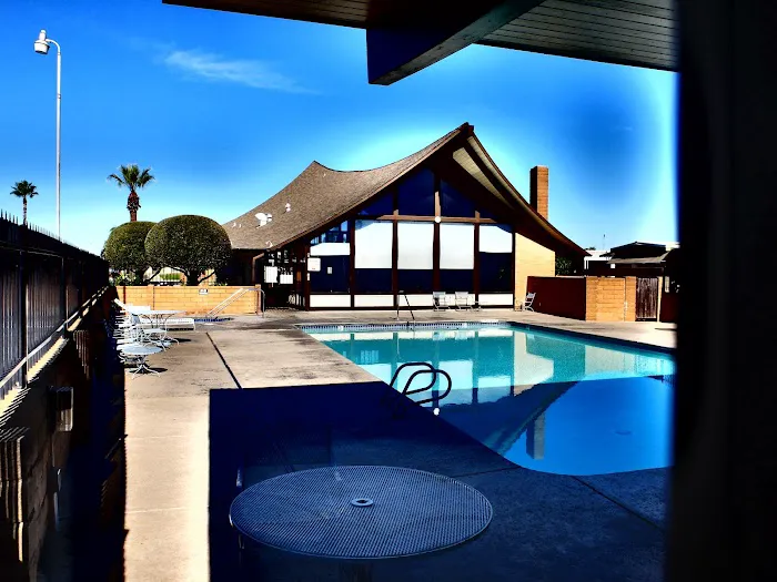 South Gate Mobile Estates Picture 4