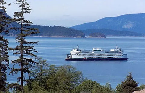 Burlington / Anacortes KOA Holiday Picture 6