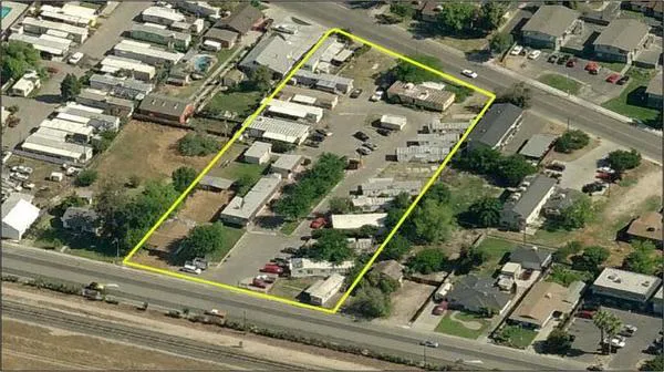 Murphy's Mobile Home Park Picture 2