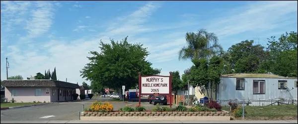 Murphy's Mobile Home Park Picture 3