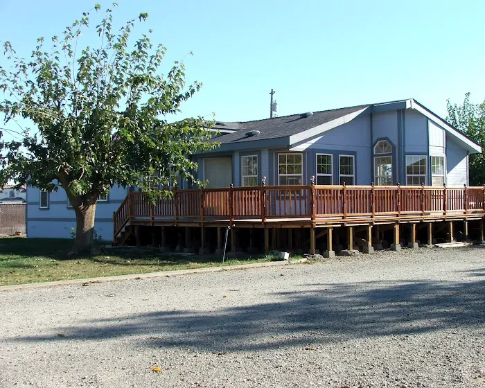 Black Butte Mobile Home Park Picture 7