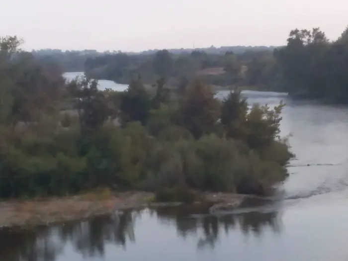 Golden Feather Mobile Home Park Picture 5