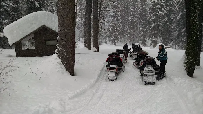 Roads End Campground Picture 4