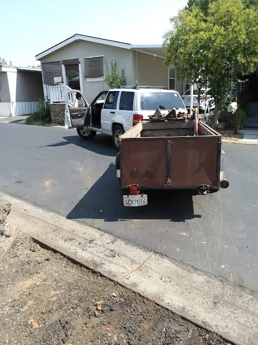 Cordovan Mobile Home Estates Picture 3