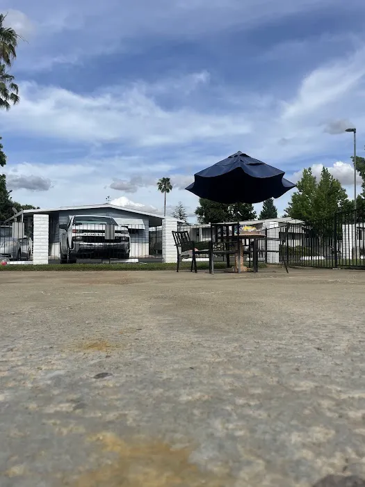 Cordovan Mobile Home Estates Picture 9