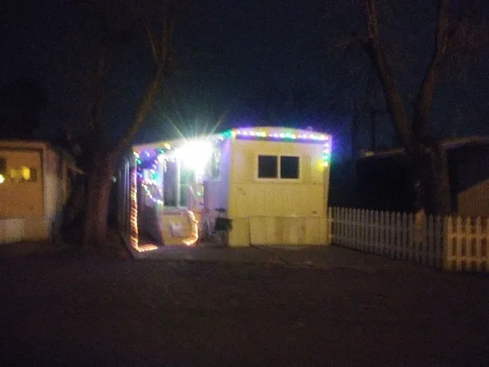 Sunshine Mobile Village Picture 2