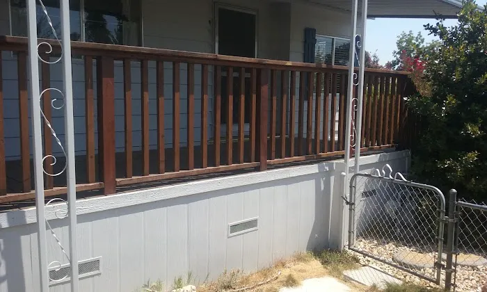 Lakeside Village Mobile Home Park Picture 5