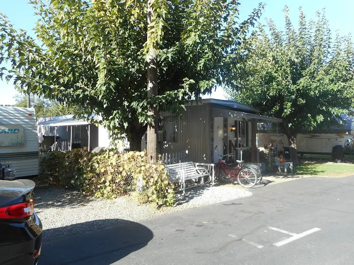 Folsom Village MHP, LLC Picture 10