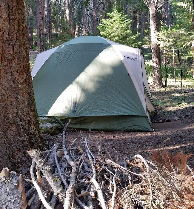 Hole-in-the-Ground Campground Picture 10