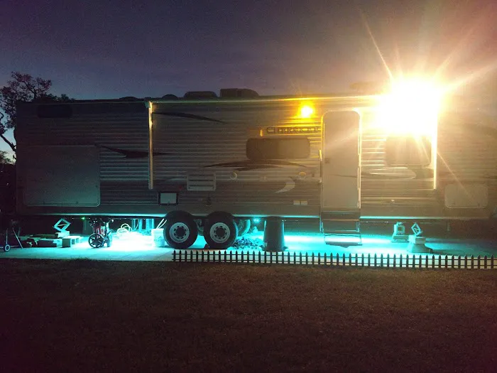 Brazoria RV Park by QRV Picture 3