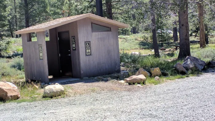Lower Little Truckee Campground Picture 6