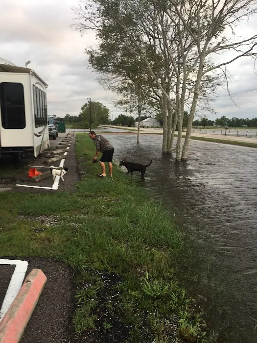 Oakridge RV Resort, LLC Picture 8