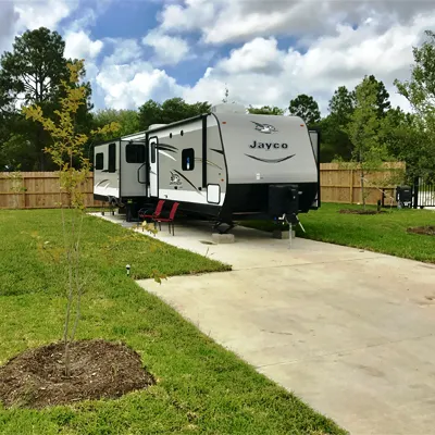 Liverpool RV Park Picture 7