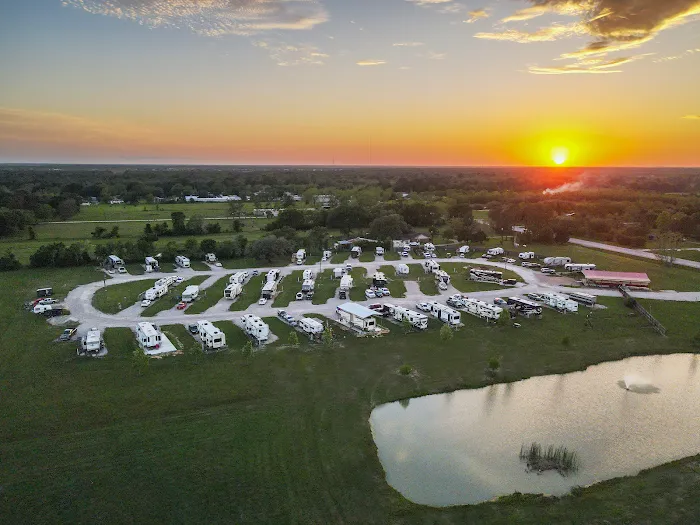 Terry's Country Rv Park Picture 9