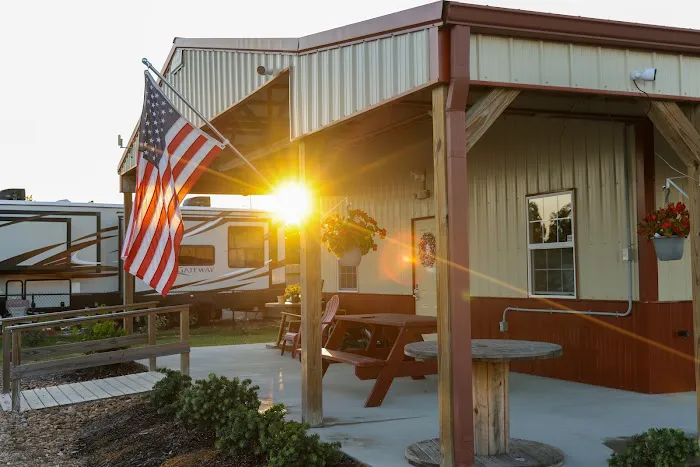 Terry's Country Rv Park Picture 3