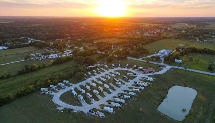 Terry's Country Rv Park Picture 7