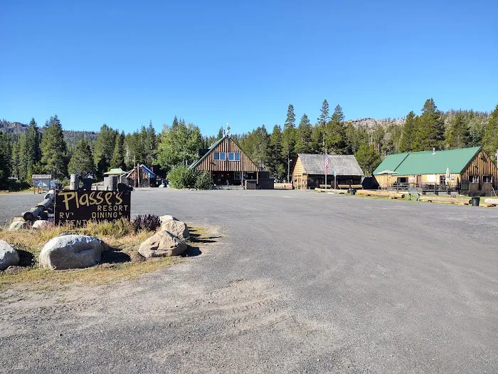 Plasse's Resort Picture 3