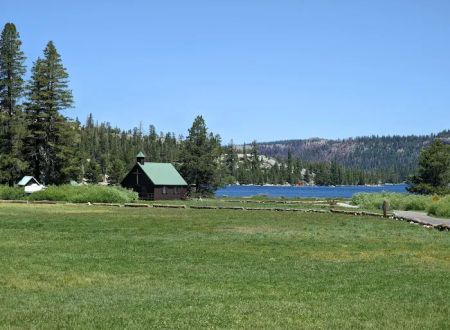 Plasse's Resort