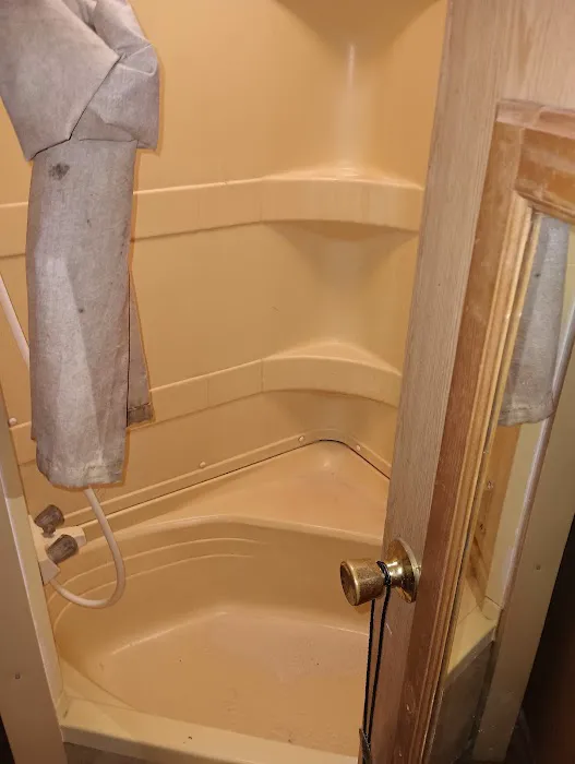 Van Manor Mobile Home & RV Park Picture 5