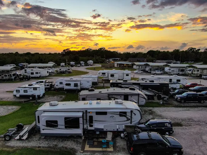 Mustang Bayou RV Park Picture 1