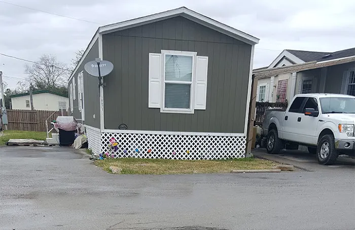 Pearland Acres Mobile Home Community Picture 6