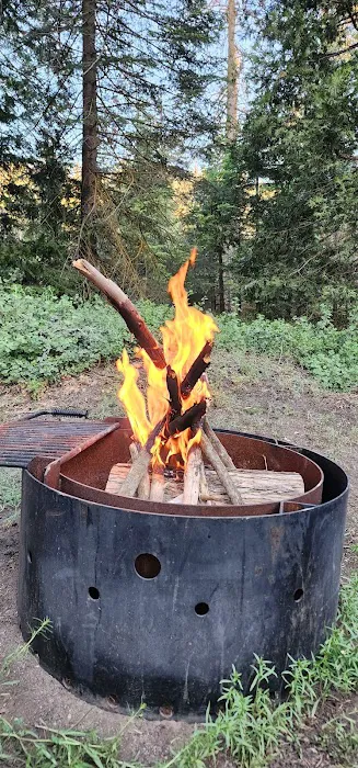 Evans Flat Campground Picture 2