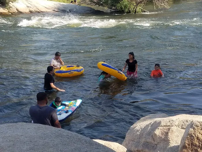 Sandy Hill Campground by Kern River Picture 1
