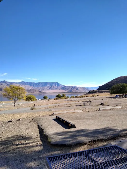 Paradise Cove Campground (Sequoia National Forest) Picture 6