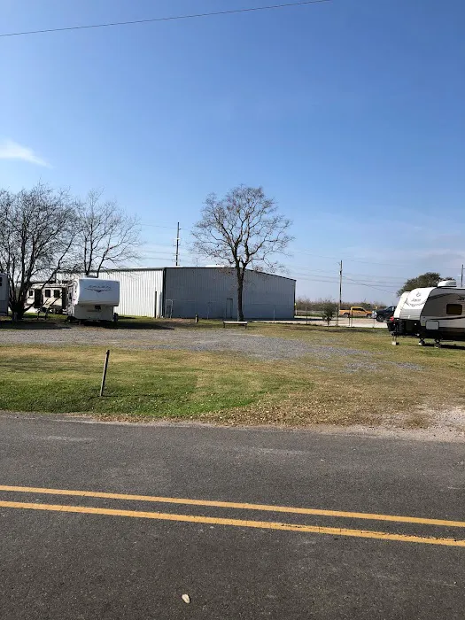 K&D RV Park Picture 3