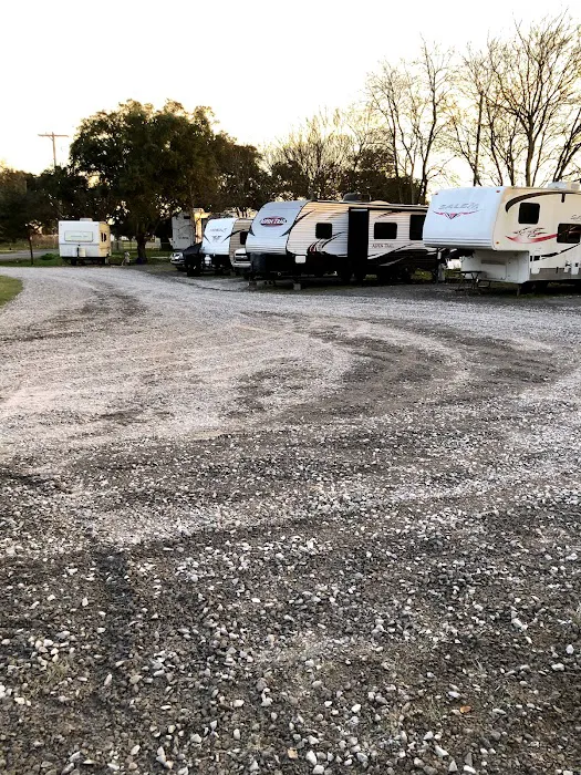 K&D RV Park Picture 2