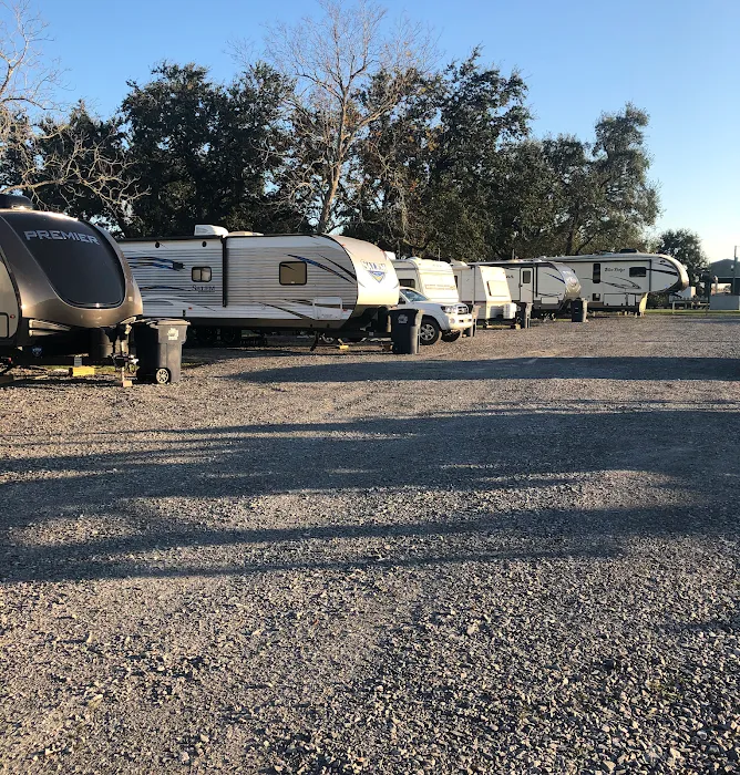 Jeanette's RV Park Picture 10