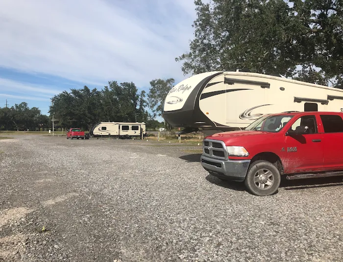 Jeanette's RV Park Picture 8