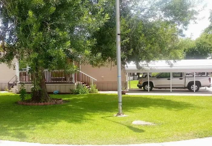 Bramor Place Mobile Home Park Picture 6
